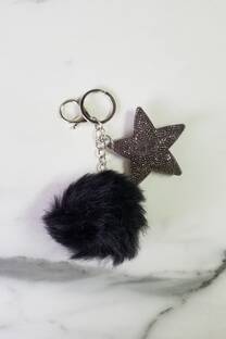 LLAVERO POMPON CON ESTRELLA - 