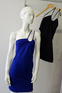 VESTIDO PUNTO CREP CON FRUNCE Y ABERTURA AL COSTADO - 