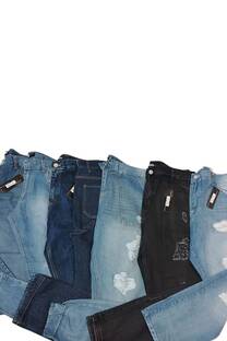 4 Jeans moms  - 