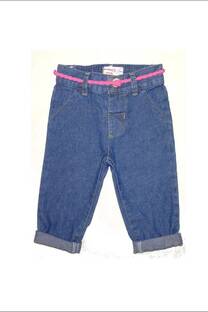 PANTALÓN BEBA MOM FIT EN JEAN CON CINTO - 