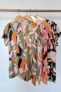 BLUSA AZALEA FLORES - LINO ESTAMPADO - manga volado con recorte e - 