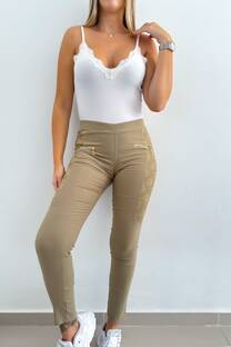 Pantalon -Con Encaje- -Bengalina Elastizada- - 