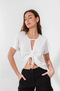 REMERA CON TIRAS - 