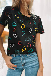 Remera Black Corazones - 