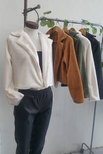 blazer peludito - 