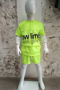 Conjunto deportivo new limits