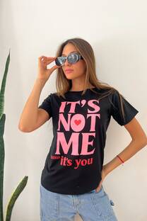 Remera Its Not Me - 