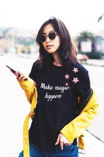 Remera Ancha Make Magic Happen foil - 