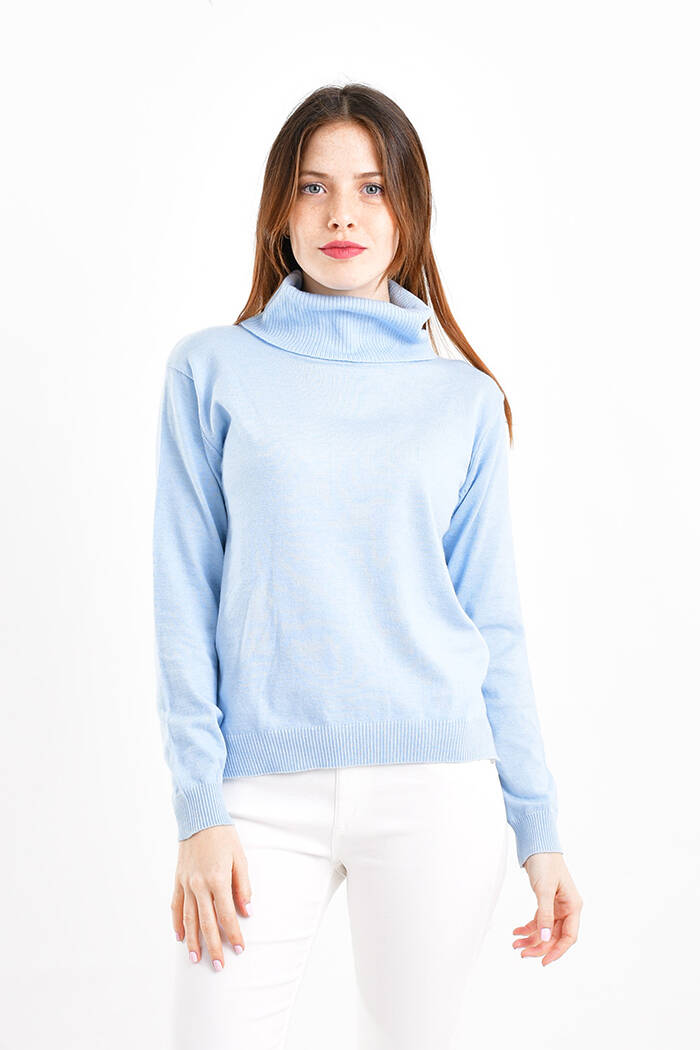 Imagen carrousel Sweater Basico Con Polera Y Tajos 2