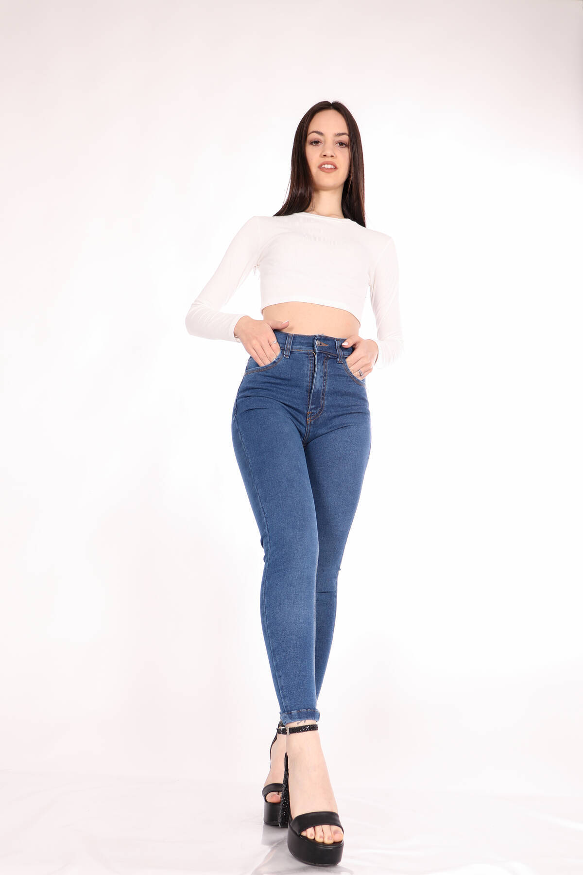 Imagen carrousel Skinny premiun  azul localizado super eladtizado ruedo normal  3