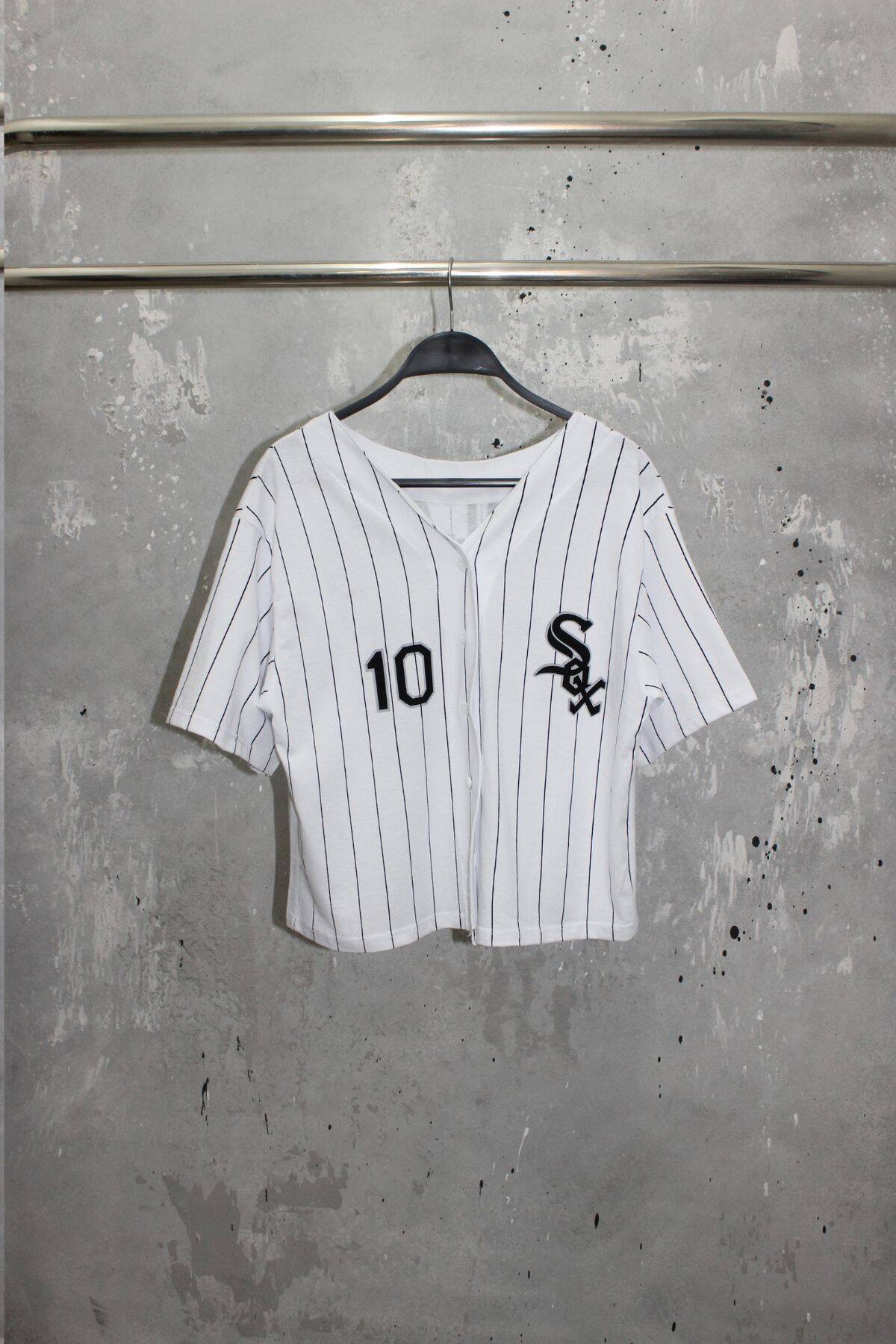 Imagen producto CAMISA WITHE SOX ESTAMPADO 2