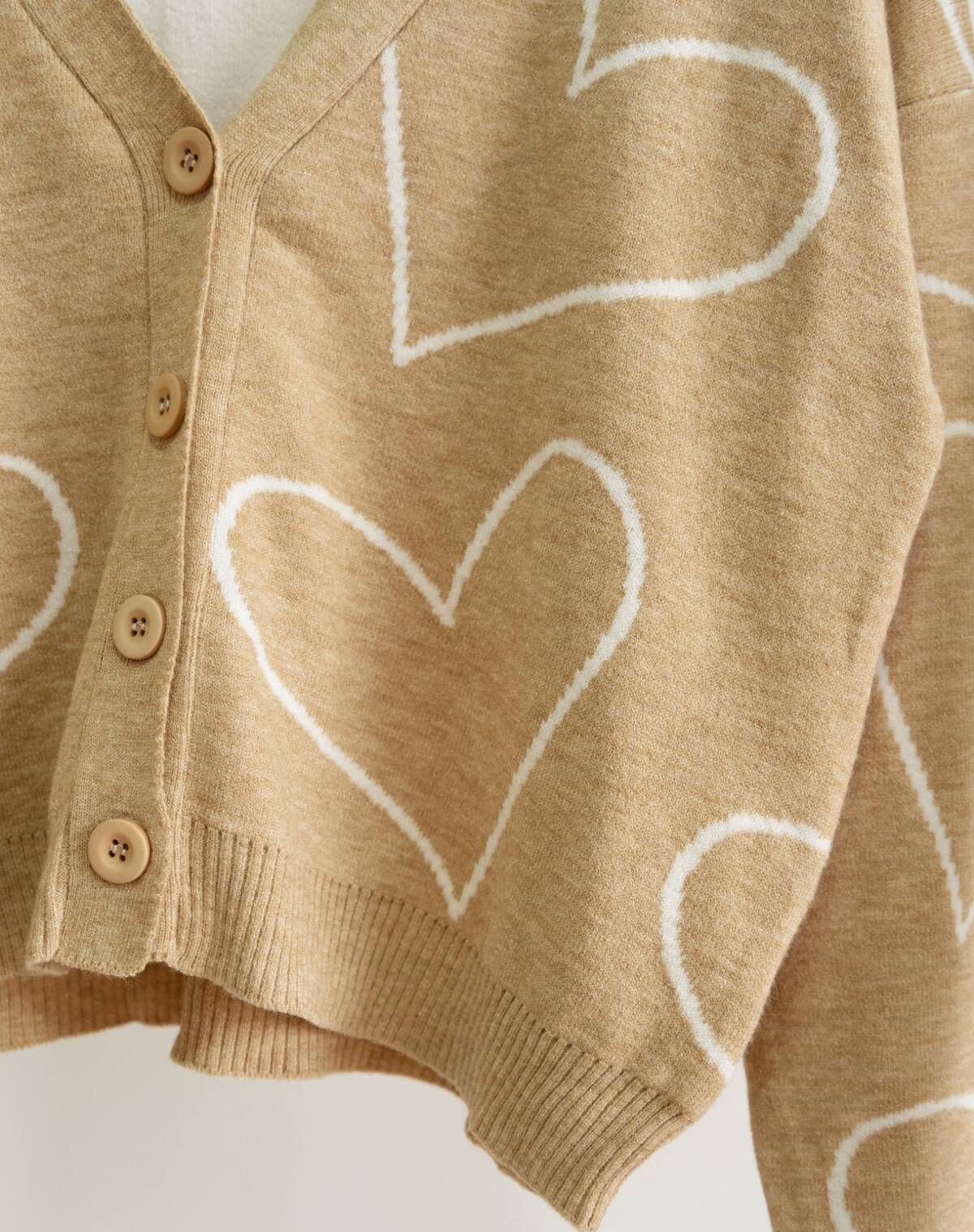 Imagen carrousel CARDIGAN CORAZÓN 1