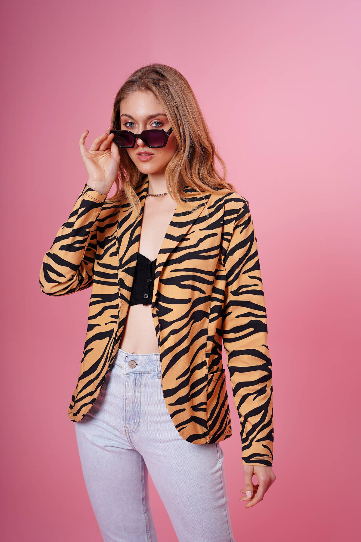 Imagen carrousel Blazer estampa zebra 3