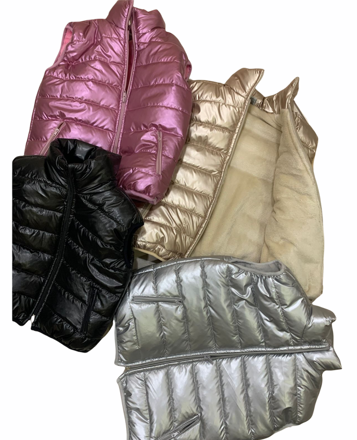 Imagen carrousel CHALECO PUFFER METALIZADO CON PIEL UNISEX 4