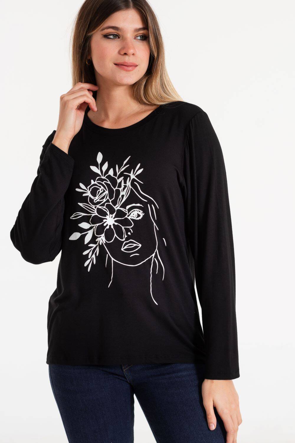 Imagen carrousel Remera Frida 1