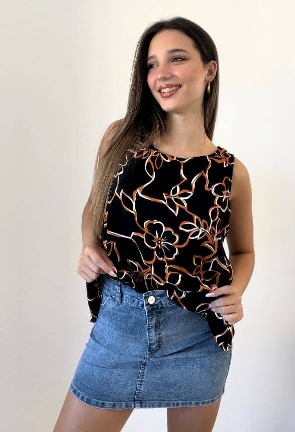 Imagen carrousel blusa de lino espalda abierta 3