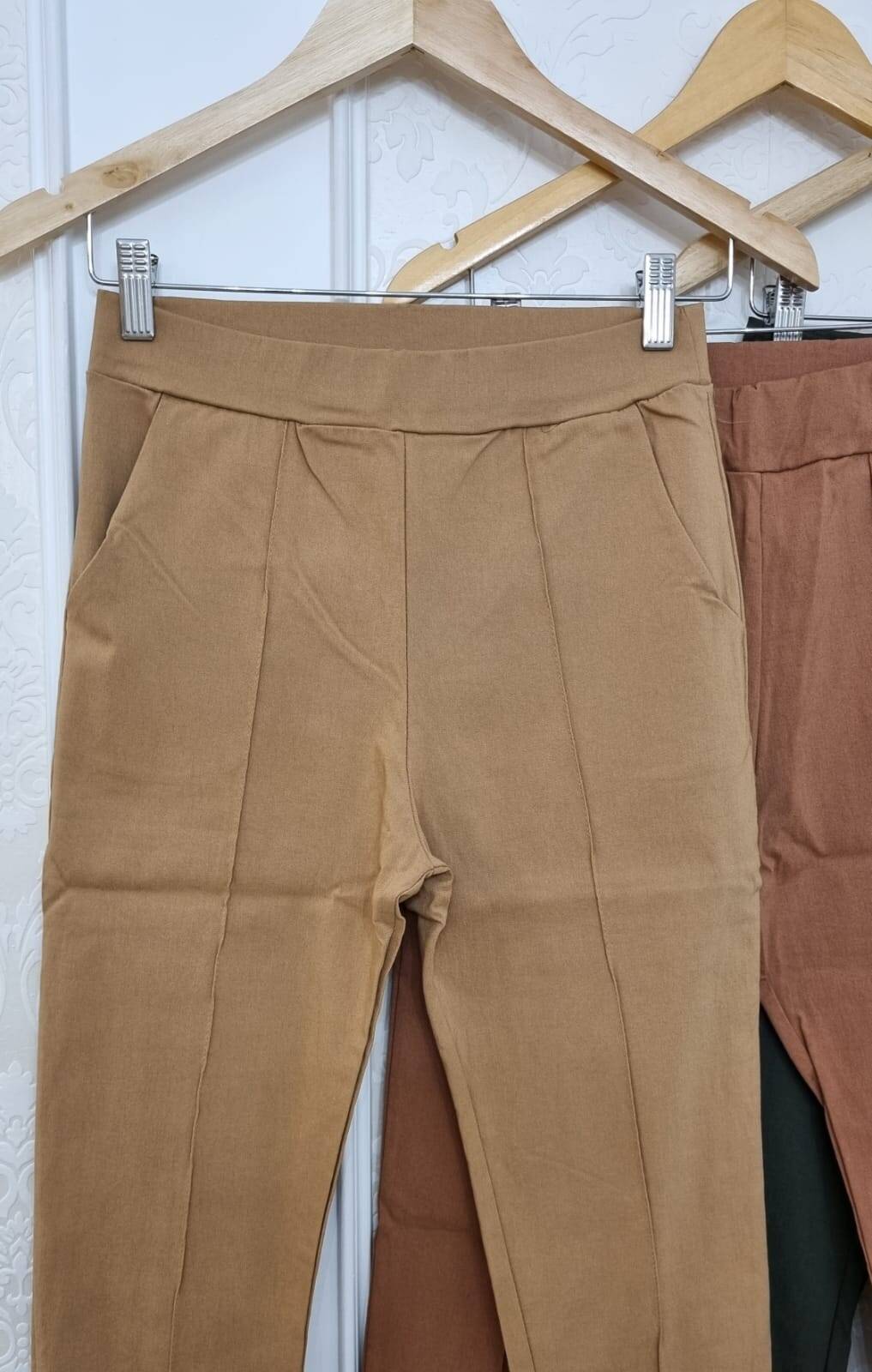 Imagen carrousel Pantalon De Bengalina Con Pespunte En El Frente Y Bolsillos 4