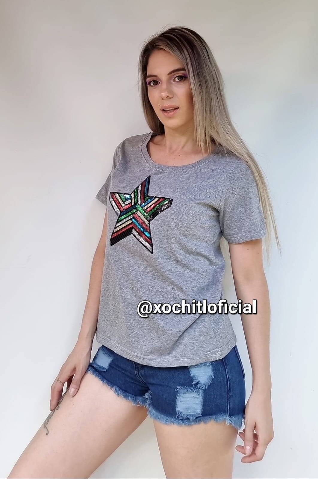 Imagen carrousel Remera Aplique Estrella 2